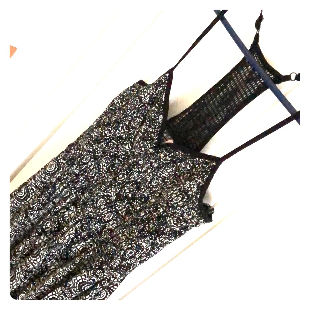 Maxi dress with pockets!
